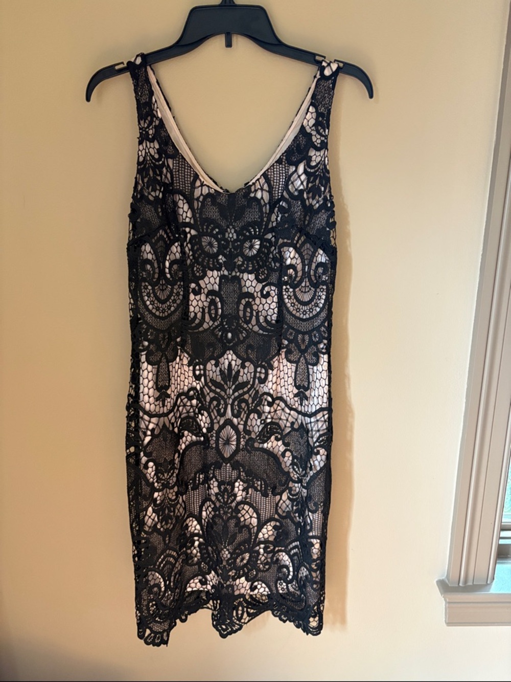 Laundry By Shelli Segal Black Lace Overlay Midi Dress on Nude Lining